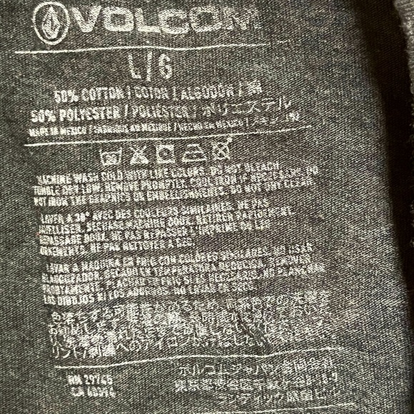 Volcom t-shirt with graphic - Picture 3 of 6